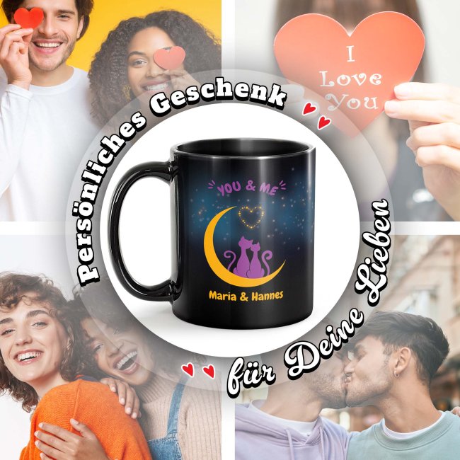 Schwarze Tasse mit Spruch - Du machst mich gl&uuml;cklich - mit Wunschtext